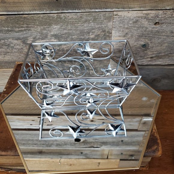 Trio of Shiny Silver Nesting Baskets - Texas Star - Scroll - Metal - Picture 4 of 8